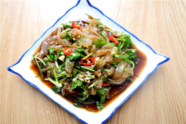 加盟未來餐飲管理 機(jī)遇與挑戰(zhàn)并存的創(chuàng)業(yè)之路